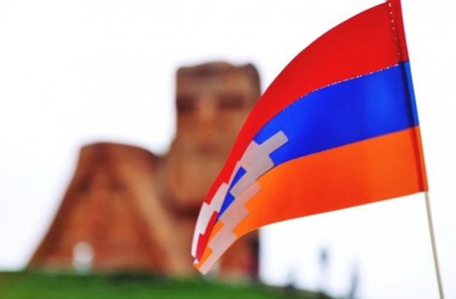 Karabakh at mercy of battling giants