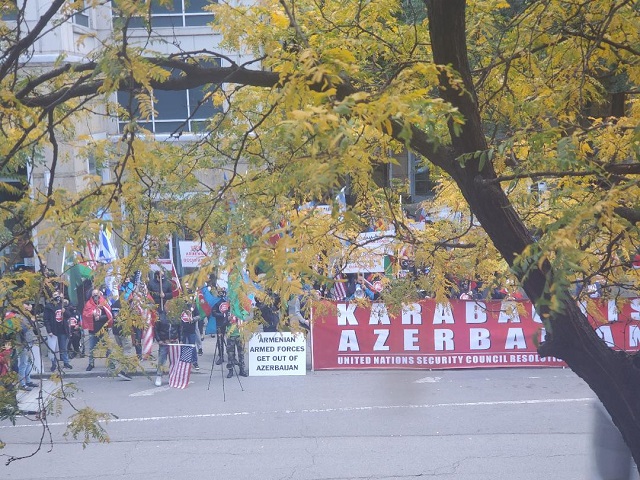 Azerbaijanis protesting (photo Irina Petrosyan)