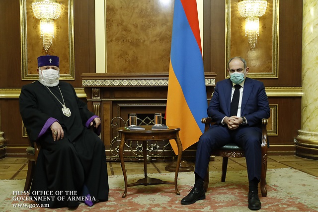 On behalf of the Armenian Apostolic Holy Church, His Holiness Karekin II expressed support to the governments of Armenia and Artsakh in their just struggle for the protection of the Artsakh people’s right to free and independent life