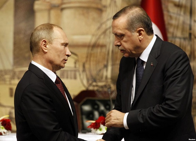 Erdogan says offered Putin to solve the Karabakh issue together, Kremlin denies the claim