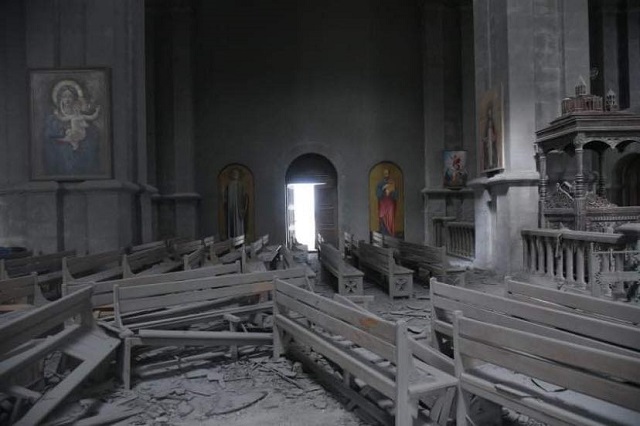 Journalists wounded in second attack on Ghazanchetsots Church