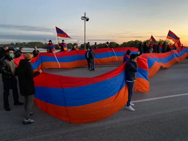Europe’s interstate highways are jammed: Armenians close Belgium-France border
