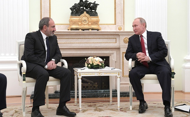Nikol Pashinyan, Vladimir Putin hold phone talks