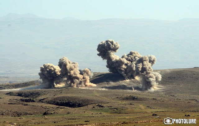 Large-scale military operations continue in the Hadrut