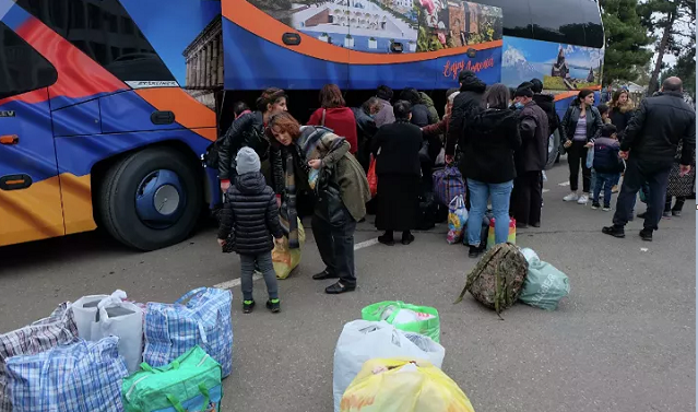 Over 2,300 people return to Artsakh in a day