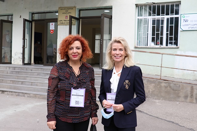 Elona Gjebrea Hoxha and Pia Kauma at a polling station in Tbilisi, 31 October 2020