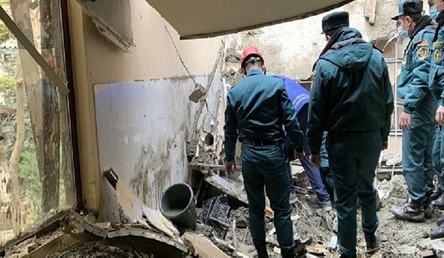 One killed in Yerevan restaurant roof collapse