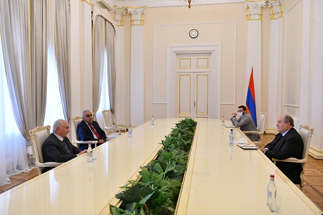 Today, of utmost importance is to overcome the situation and to get out of it with dignity, as a country and people. President Armen Sarkissian received the leaders of the DPA and Heritage