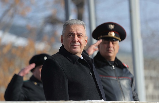 Armenian Defense Minister visits Russian Military base in Gyumri