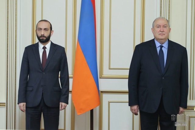 The President of the Republic and the NA Speaker presented to each other their visions on the solution of a number of problems