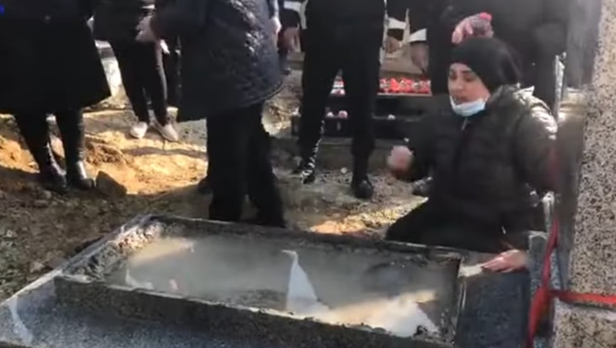 Aliyev buries martyrs in a swamp: protest of relatives