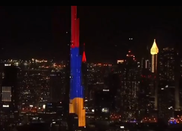 Dubai skyscraper lights up in colors of Armenian flag (video)