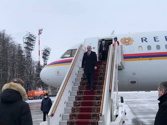 Prime Minister Nikol Pashinyan arrived in Moscow on a working visit