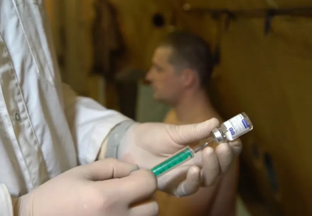 Russian peacekeepers in Karabakh receiving Sputnik-V vaccine