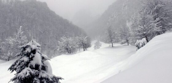 Roadways leading to Lake Kari and Amberd fortress of Aragatsotn province are closed