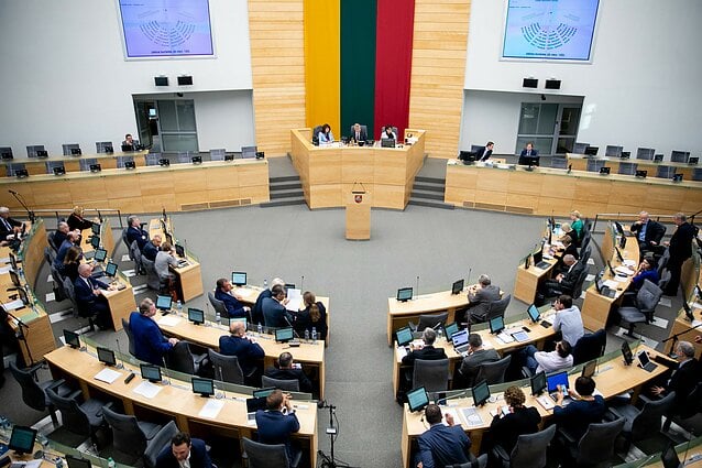 Lithuanian lawmakers call on Azerbaijan to release Armenian prisoners