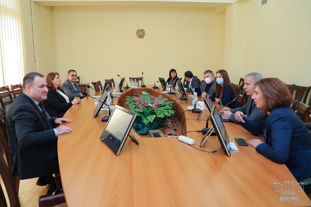The participants of the meeting highlighted the necessity of having independent judicial system