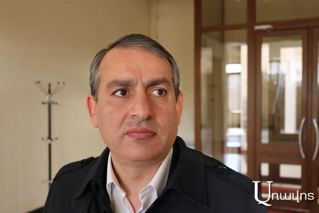 ‘First, the army is with Nikol Pashinyan, let me start off with that, 40 people do not make up the army’: Armen Khachatryan