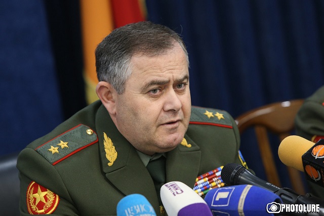 Armenian Army Chief leads delegation to Moscow