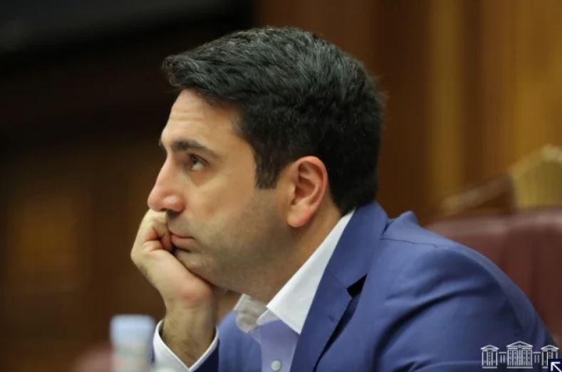 ‘Robert Kocharyan and his team’s competition is the past and Serzh Sargsyan, go and compete’: Alen Simonyan