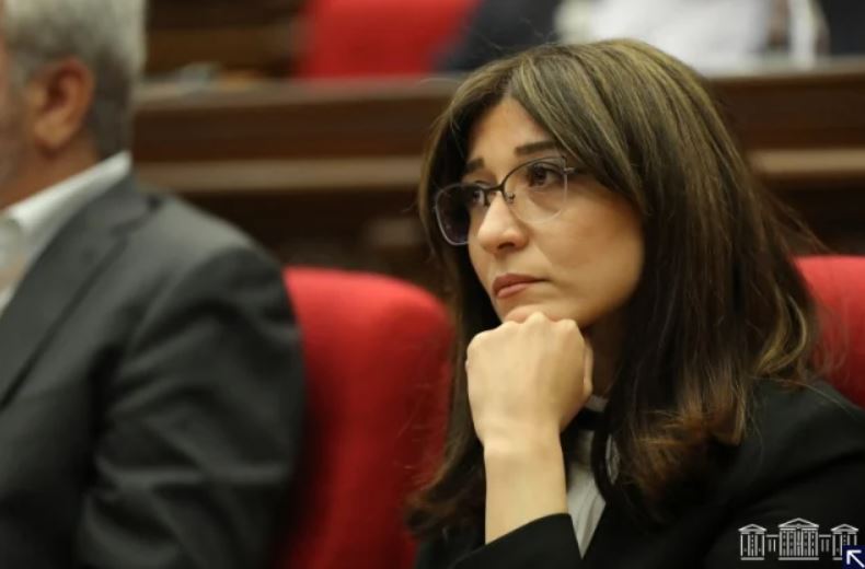‘Do you get pleasure from saying that there are 5,000 casualties?’ Arpi Davoyan to Anna Grigoryan