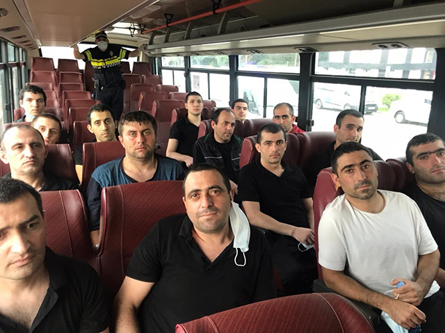 Fifteen Armenians returning home from Azerbaijani captivity – acting PM