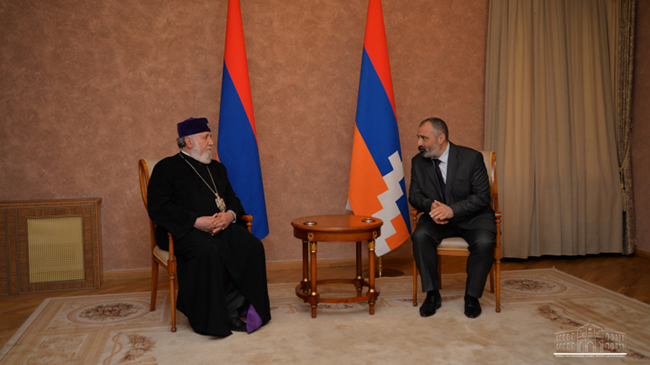 Foreign Minister David Babayan Met with Supreme Patriarch and Catholicos of All Armenians, His Holiness Garegin II