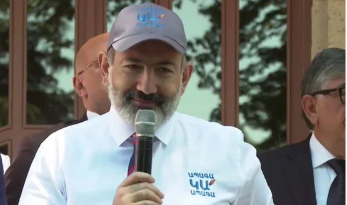 ‘That army was the biggest failure of our state’: Pashinyan explains how soldiers were chasing after discarded candy