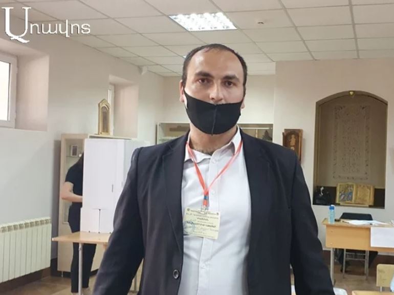 Why were there holes in ballot boxes in several Gyumri polling stations?: Arguments on this topic