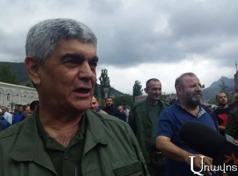 Vitaly Balasanyan at Robert Kocharyan’s rally: ‘I came to Goris to drink tea’