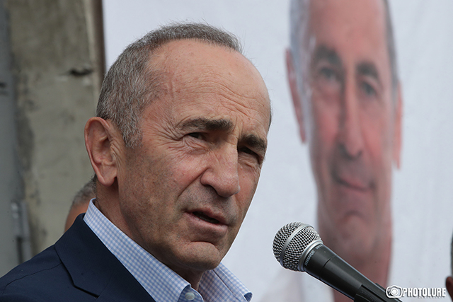 Robert Kocharyan: ‘A situation is being established where the threat of a new war is becoming visible, and the people easily digest the signing of another document’