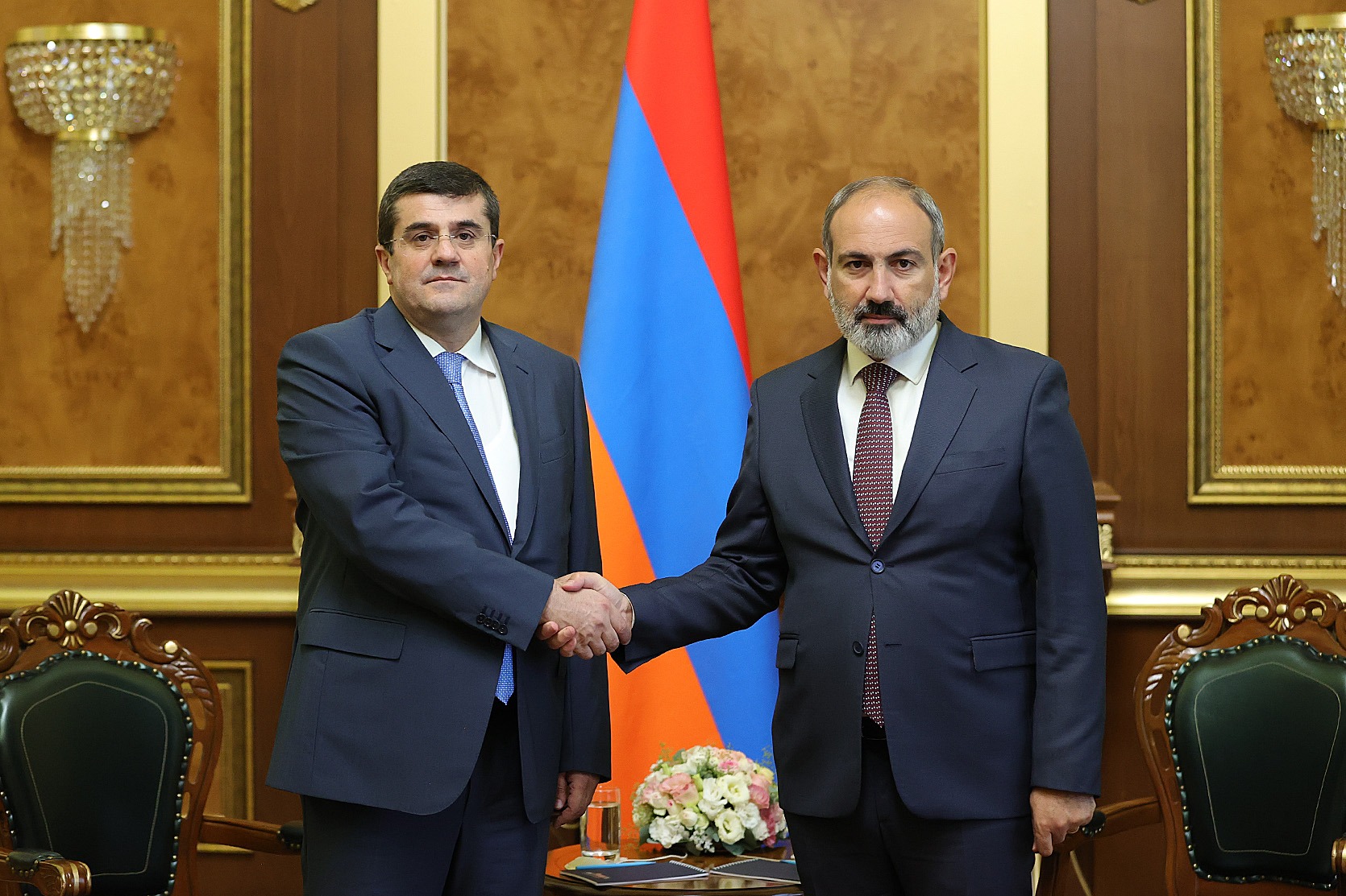 ‘The most important item on our agenda is the issue of clarifying the status of Artsakh’ – Nikol Pashinyan meets with Arayik Harutyunyan