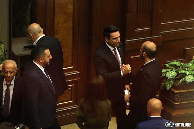 Alen Simonyan elected President of the National Assembly