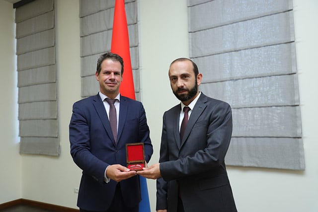 French Ambassador honored with a medal of the Armenian Foreign Ministry