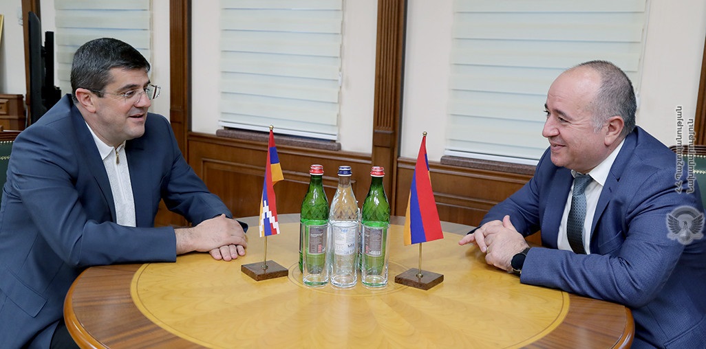 Arshak Karapetyan met with the President of the Artsakh Republic