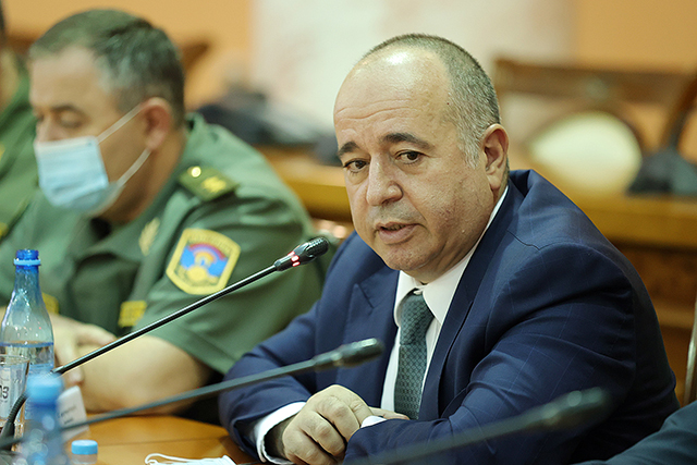 Armenian Defense Minister tasks to eliminate Azerbaijani servicemen trying to cross Armenian border