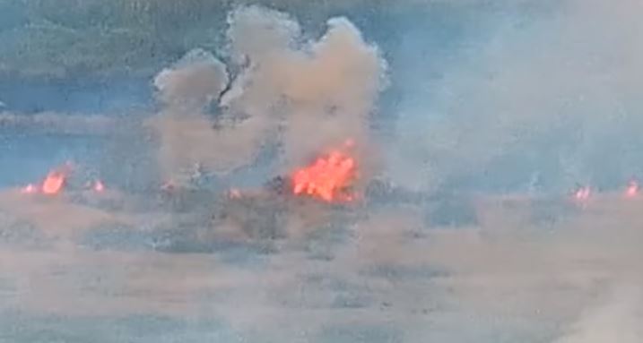 The Azerbaijani military servicemen are deliberately setting fires to lands privately owned by people and to lands in their immediate vicinity with intentional criminal acts of arson near Yeraskh village
