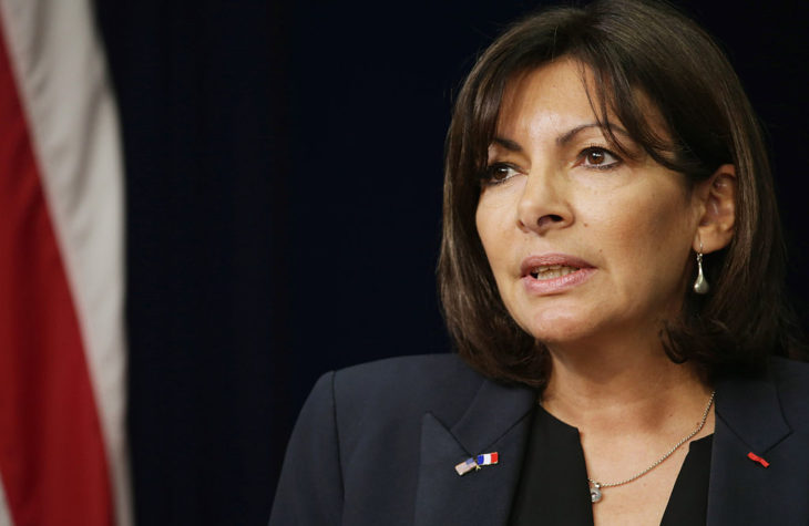 Paris mayor Hidalgo announces French presidential bid