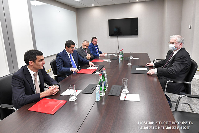 Arayik Harutyunyan wished success to Igor Khovayev in the new post: President rated high the Russian peacekeeping mission