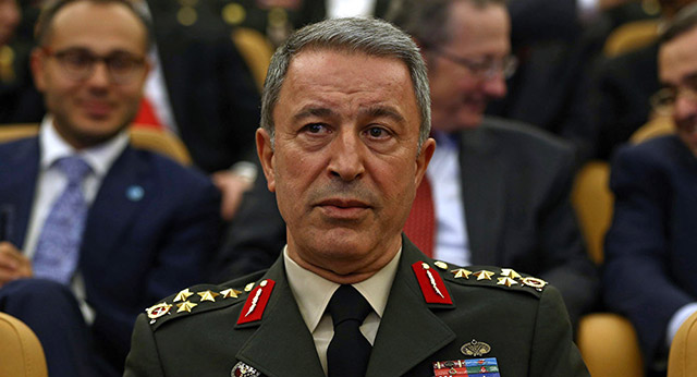 Turkish defense minister pledges full support to Azerbaijan