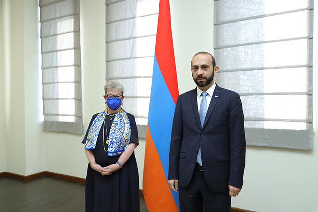 Armenian FM, EU Ambassador discuss humanitarian issues in Artsakh after the 44-day war