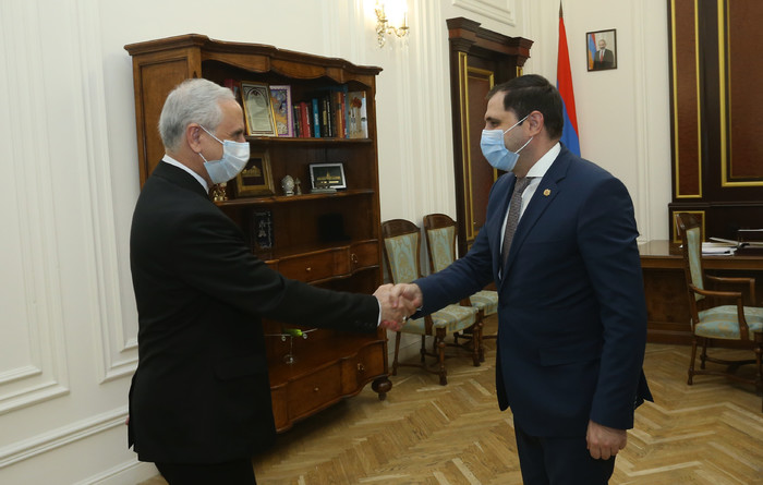 Armenian Deputy PM, Iranian envoy discuss situation on Goris-Kapan road