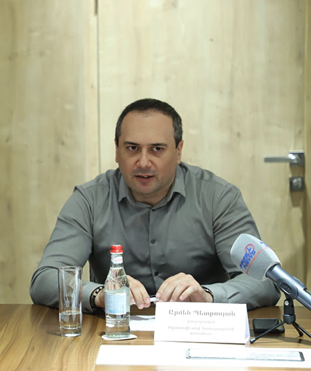 There are actors in the region who are against the “Zangezur Corridor,” we should take advantage of it and get out from under Turkish-Azerbaijani pressure: Armen Petrosyan