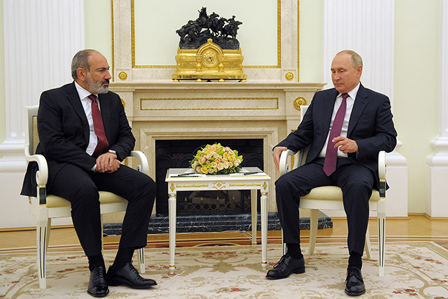 Pashinyan says meeting with Putin productive
