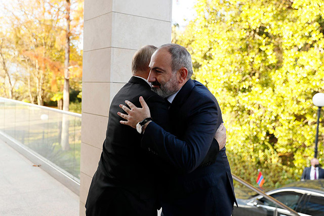“The memory of the great victory obliges us to strengthen our inherited friendly ties, to comprehensively develop the Armenian-Russian relations for the benefit of our peoples”: Nikol Pashinyan