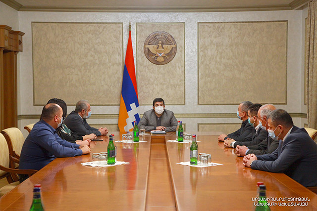 President Arayik Harutyunyan met with representatives of the three factions of the Artsakh National Assembly