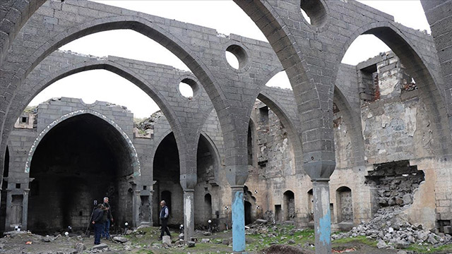 Historical Armenian church in southeastern Turkiye set to be restored