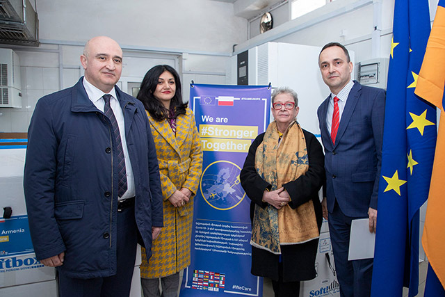 Team Europe: Portugal donates 400 140 BioNTech–Pfizer vaccines to Armenia