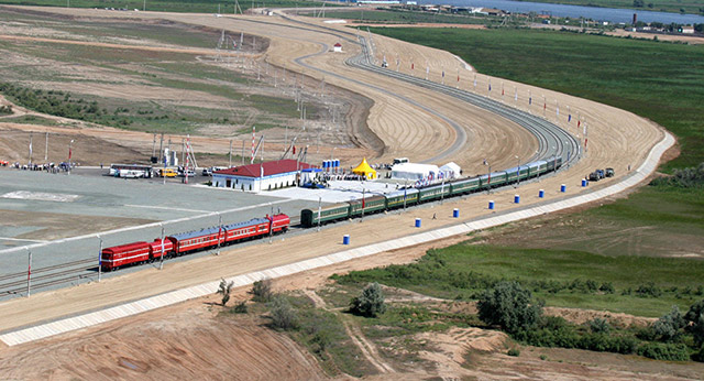 North-South Transport Corridor Top Priority in Iran-Armenia Ties