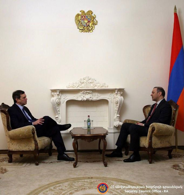 The Secretary of the Security Council Armen Grigoryan received US Co-Chair of the OSCE Minsk Group Andrew Shaffer
